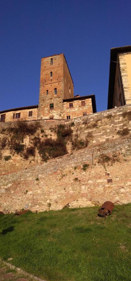 Dietro Le Mura Colle Val D'Elsa Extérieur photo