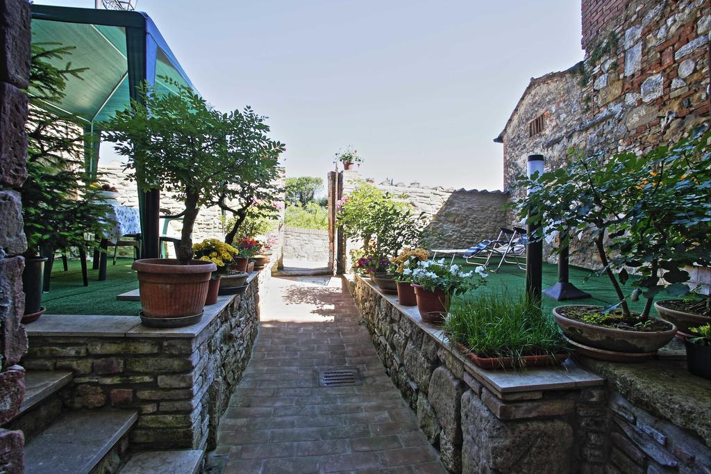 Dietro Le Mura Colle Val D'Elsa Extérieur photo